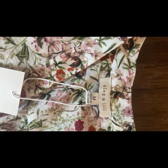 Alex and Lily floral blouse - Picture 2 of 2
